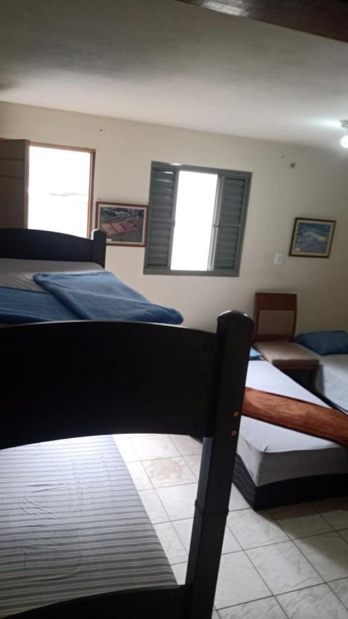 Hostel Office- Hospedagem Climatizada Quartos E Apartamentos Privativos Extrema Luaran gambar