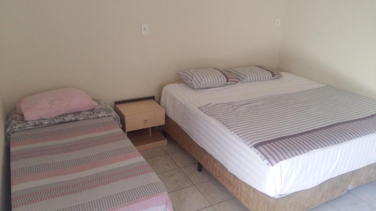 Hostel Office- Hospedagem Climatizada Quartos E Apartamentos Privativos Extrema Luaran gambar